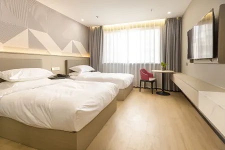 BORRMAN Hotel (Yangzhong Xinzheng East Road)