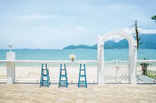 Shenzhen Cape No. 9 Beach Holiday Villa - Bungalows