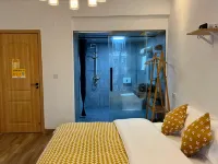 Phoenix Moonlight View Inn Hotels in Fenghuang County