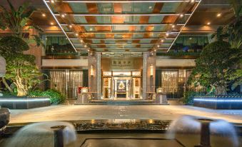 Qingtong City Hotel (Chengdu Kuanzhai Alley Huapaifang Subway Station Branch)