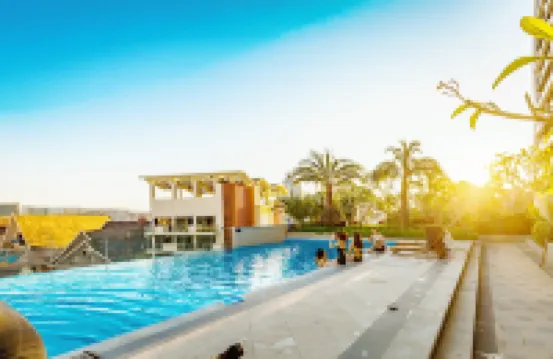 Xishuangbanna Yanlan Yisu (Gaozhuang Star Night Market)