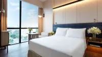Momentus Hotel Alexandra