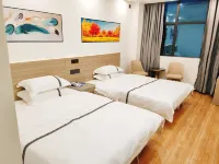 Lianzhou Yue Holiday Hotel - Mountain view