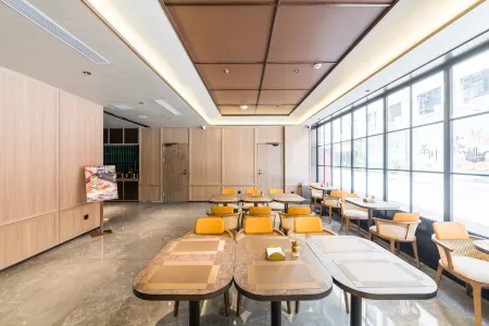 Orange Hotel (Shenzhen Longhua Dalang Commercial Center) Отели рядом с достопримечательностью «Dadingling Shanlin Park»