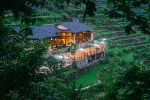Ru Inn