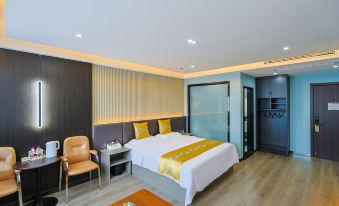 Yunman Hotel (Ezhou High-Speed Railway Station)