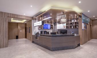 HanTing Premium Hotel (Lianyungang Donghai Shuijingcheng)