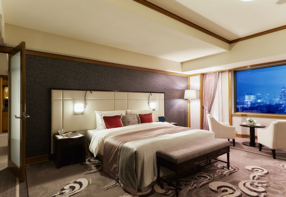 임페리얼 호텔 수영장