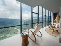 Z Cliff Habitat Hotels in Anlong County