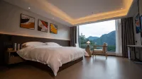 Yuexi Miaodao Mountain Residence