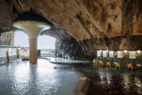 Hotel Urashima - Hot Springs
