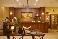 Mystery Tujian SecretLand Hotel (Zhongshan Road Pedestrian Street Ferry Terminal)