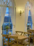 Huaqinshi Garden Inn