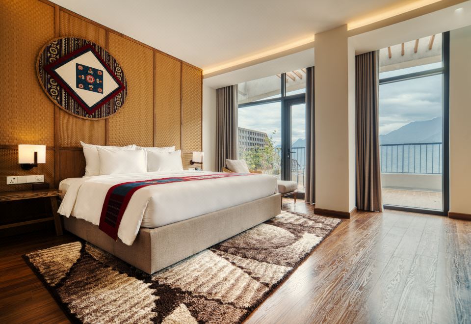 Lady Hill Sapa Resort