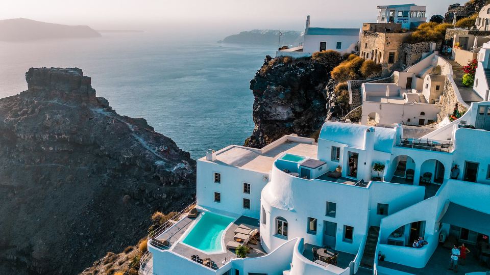 Eteoro Suites