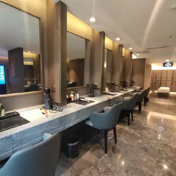 Wanda Ruijing Hannashan Hot Spring Hotel