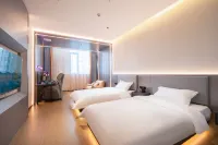 Zhuoma E-Sports Hotel - Esports