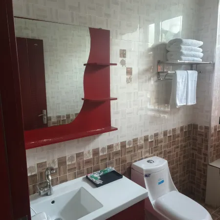 Mohe Jinjibin Hotel (Beijixing Plaza)
