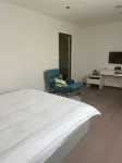Xinmingzheng Business Hotel