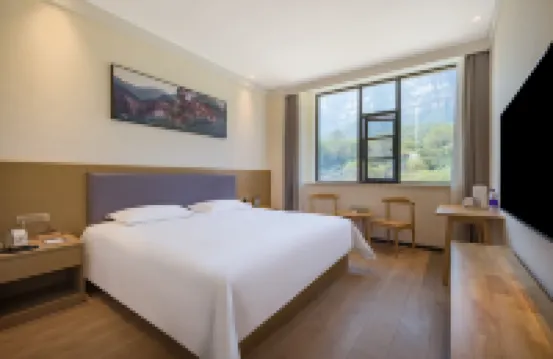 Linzhou Hongqiqu Ying Hotel (Yingbin Building)