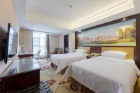 Vienna International Hotel (Zhumadian Huayuan Xuefu)
