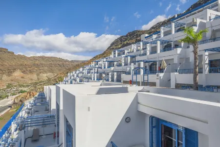 Club Cala Blanca