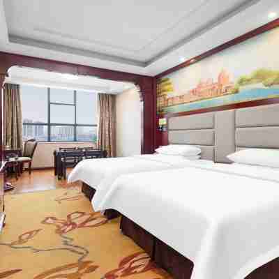 維也納酒店（湘潭易俗河店） Rooms