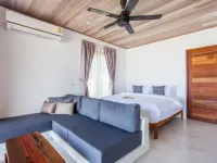 The Humble Villas Hotels near Mu Ko Ang Thong National Marine Park