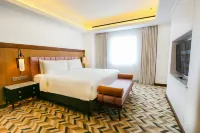 Java Paragon Hotel & Residences - balcony