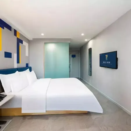 7Days Inn Chain Hotel (Renshou Shuyuan Road Food Street)
