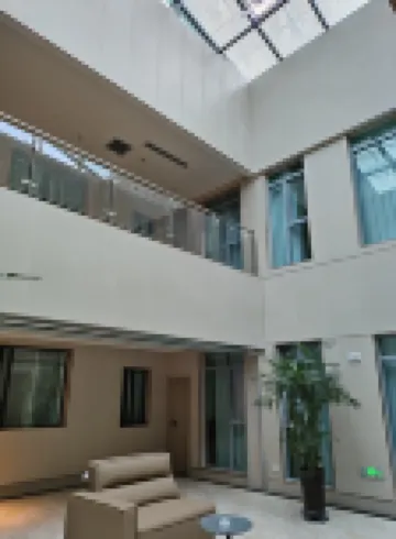 雅緹酒店（庫爾勒滙嘉時代廣場店） 鄰近佳視界眼鏡（豪帥·麗都華府店）的酒店