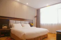 Sun And Moon International  Hotel (Zhenyuan Ancient Town Branch)