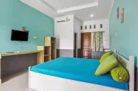 Joglo Ndalem Sabine Syariah Hotels in Piyungan