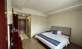 Yaoan Dongtai Hotel