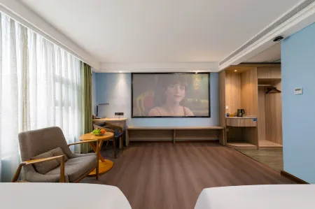 Bafang Park Lane Hotel (Zhanjiang Suixi Quanfeng Plaza Branch) Отели в г. Суйси