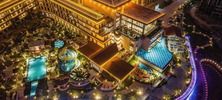Regal Palace DeRUCCI Resort Hoteles en Longmen