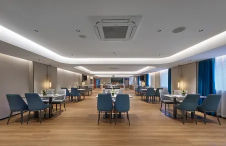 Jinglai Hotel·Selection (Shanghai Daning Lingshi Park) Отели рядом с достопримечательностью «Shanghai Circus World»