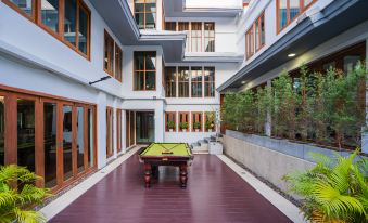 Yizen Beachfront Seaview Villa