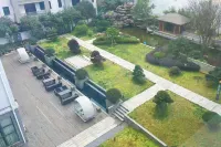 Huafu Hotel
