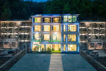 Mufan Homestay Отели рядом с достопримечательностью «Jinding Taoist Temples»