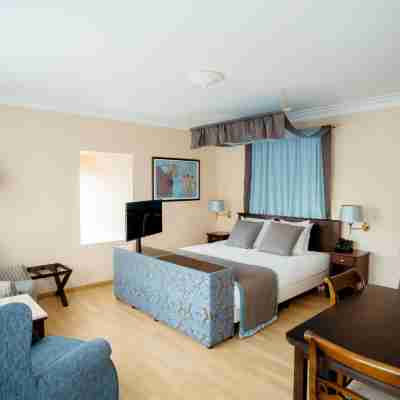 Grand Hotel Karel V Rooms