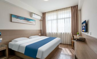 Yijia 365 Hotel Chain (West Street Museum Subway Station Branch)