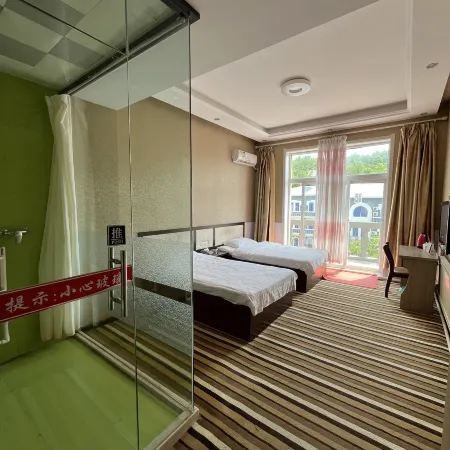 Jinhuwan Business Hotel