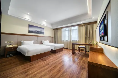 Kaihua Zuiyuan Hotel Отели рядом с достопримечательностью «China’s Kingdom of Root Carving»