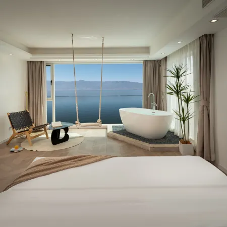 Yujiaren Seaview Resort Hotel (Erhai Shuanglang Branch)