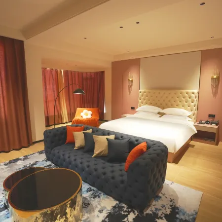 Langyue Hotel (Jinzhou Railway Station Branch)