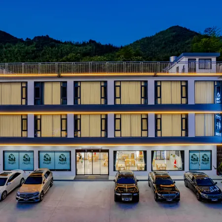 Linqin Xuan Homestay (Fish scale Dam Store)
