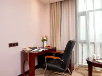 Zhongkai Count Hotel Hotels in Hebi