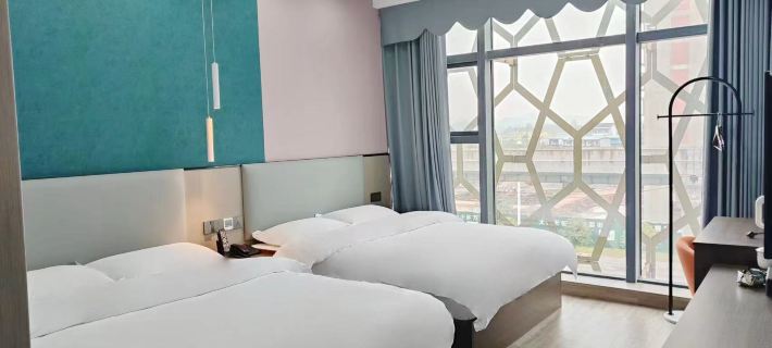 Yafeite Hotel (Guang'an South Railway Station) Hotels in Guang'an