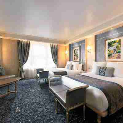 Disneyland Hotel Rooms